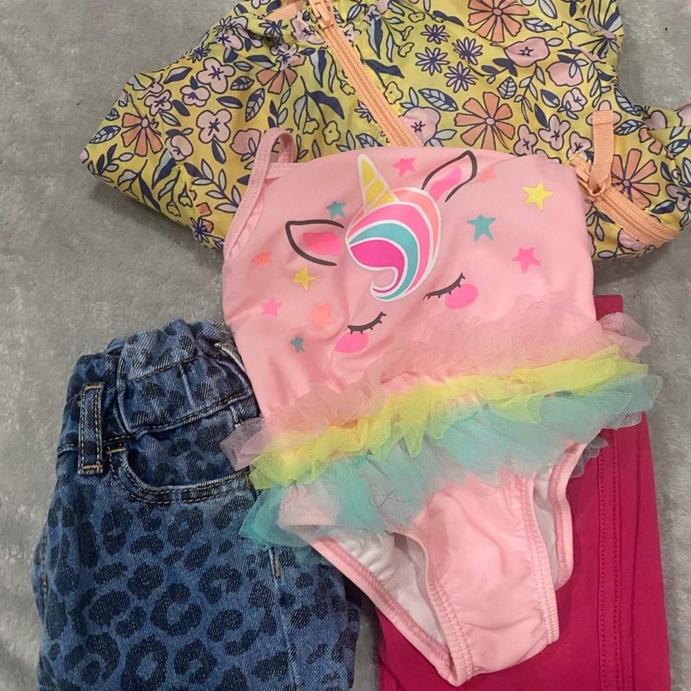 Girl's Clothing Bundle Size 12 Monrha